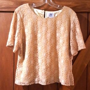 Lovely *JM STUDIOS* SS Blouse w/Lace Overl…